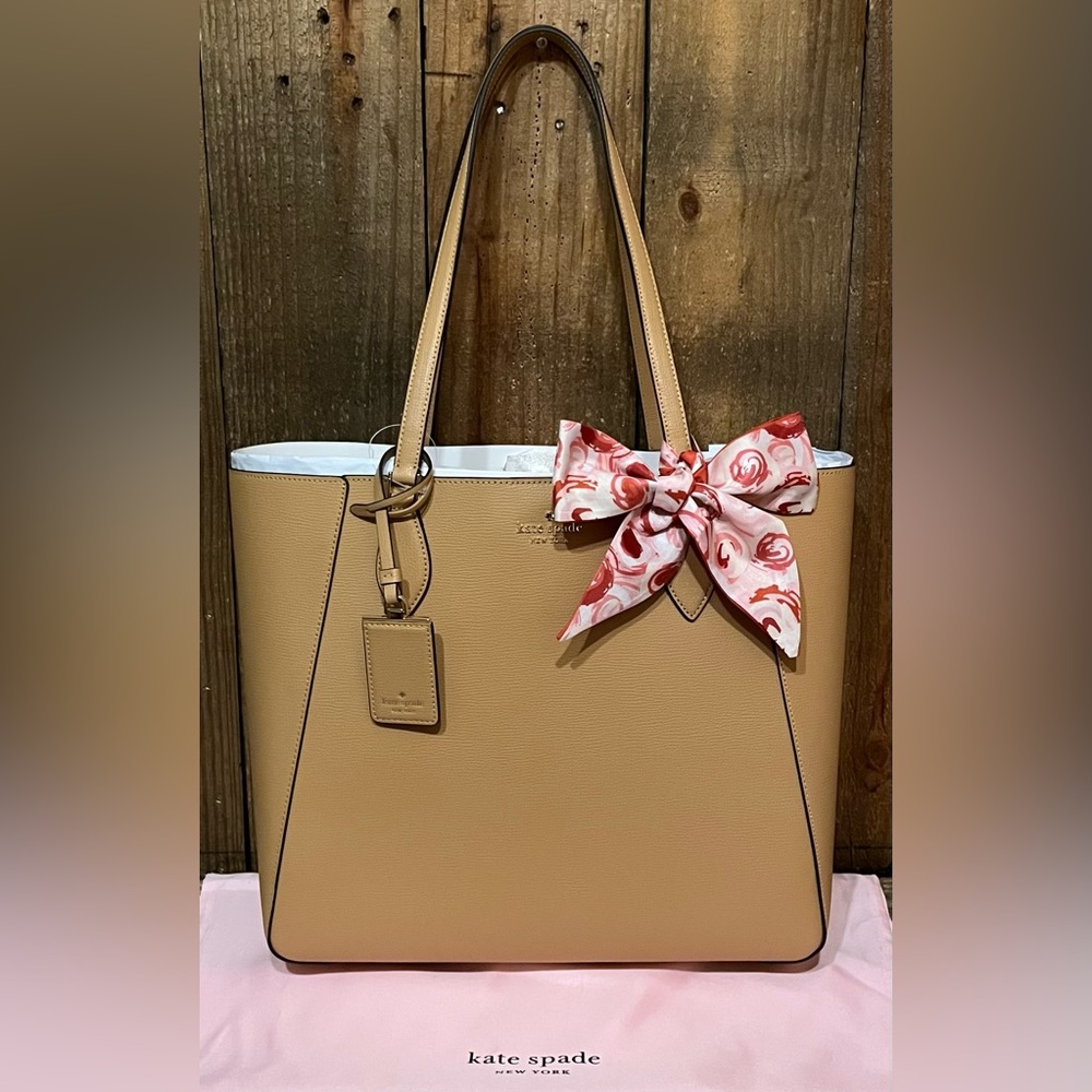 kate spade. 4 Piece Set: Poppy Tote with Free Wallet, Dust Bag & Scarf. NEW! - Picture 8 of 16